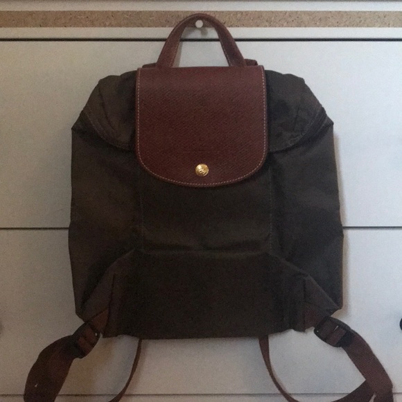 longchamp bag olive green